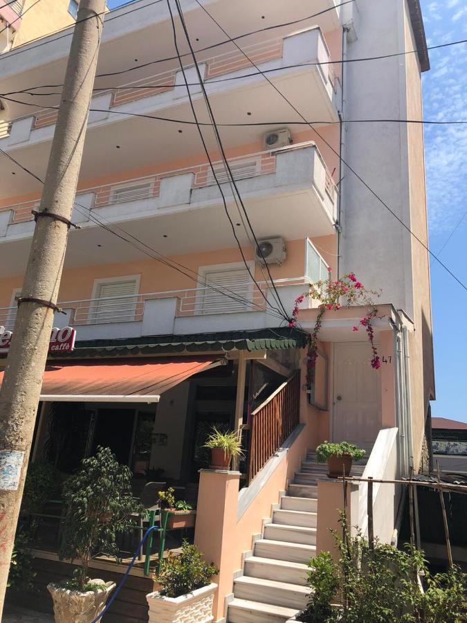 Christos Apartments Sarandë 외부 사진